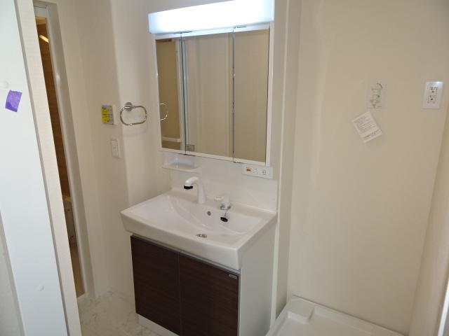 洗面設備　洗髪洗面化粧台