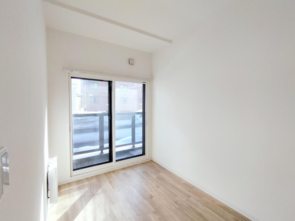 その他部屋・スペース　壁面が多く家具の配置がしやすいです♪