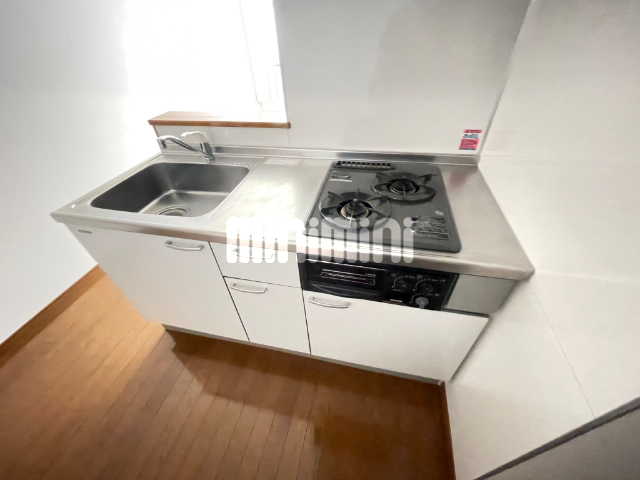 キッチン　※同物件の別号室の参考写真です。