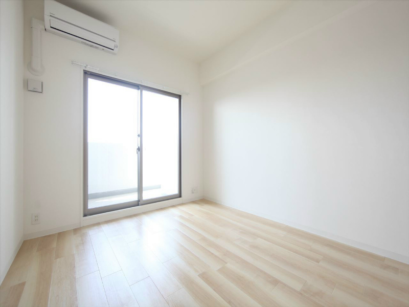 その他部屋・スペース　洋室6.6帖　バルコニー　エアコン完備