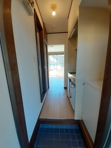 玄関　落ち着いた玄関です