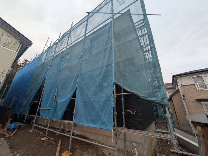 建物外観　建築中