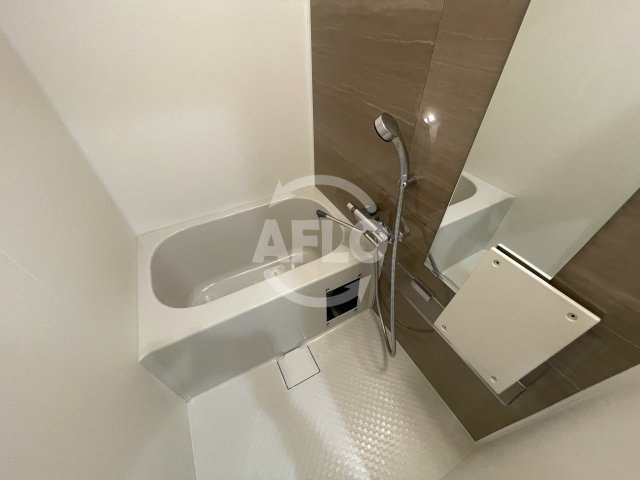 バス・シャワールーム　浴室