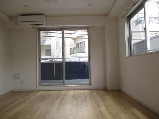 居室・リビング　居室