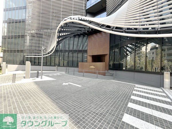 エントランス　お問合せは(株)タウンハウジングレジデンス事業部【03-…