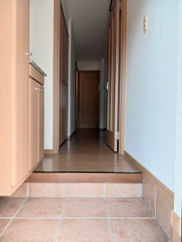 玄関　シンプルで使いやすい玄関です