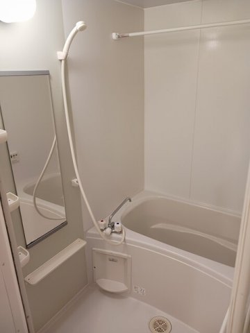 バス・シャワールーム　日々の暮らしに欠かせないお風呂です