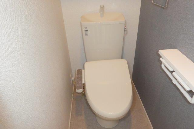 トイレ　ウォシュレット