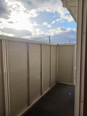 バルコニー　バルコニーがあります