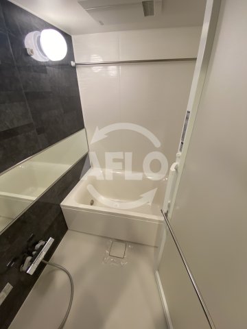 バス・シャワールーム　シーズンフラッツ西田辺　浴室