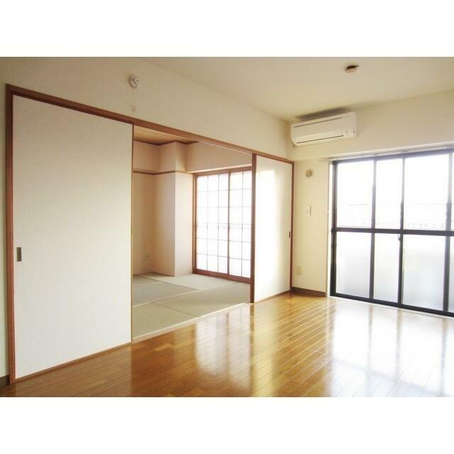 居室・リビング　※同仕様写真含む