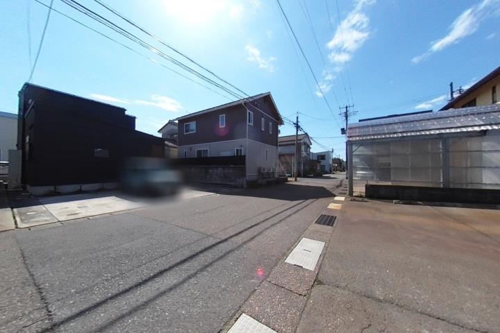 その他　前面道路（その他）まで0m