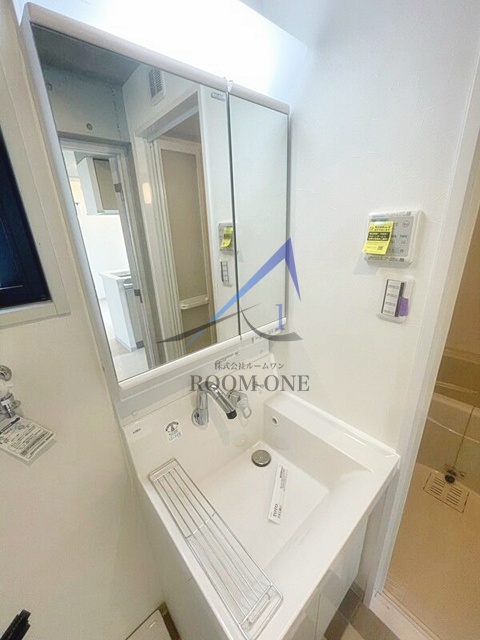 洗面設備　洗面台です。