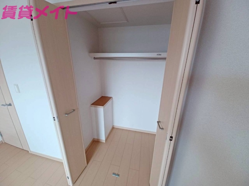 収納　反転タイプ参考写真