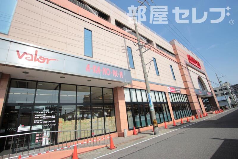 スーパー　バロー内田橋店（スーパー）まで725m