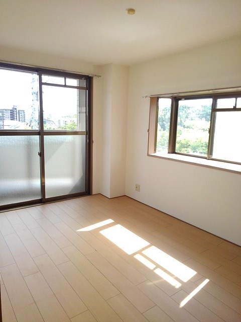 居室・リビング　洋室