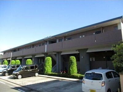 建物外観　外観タイル張りです