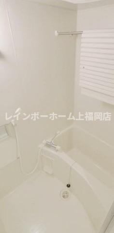 バス・シャワールーム　同物件別号室参考写真です。