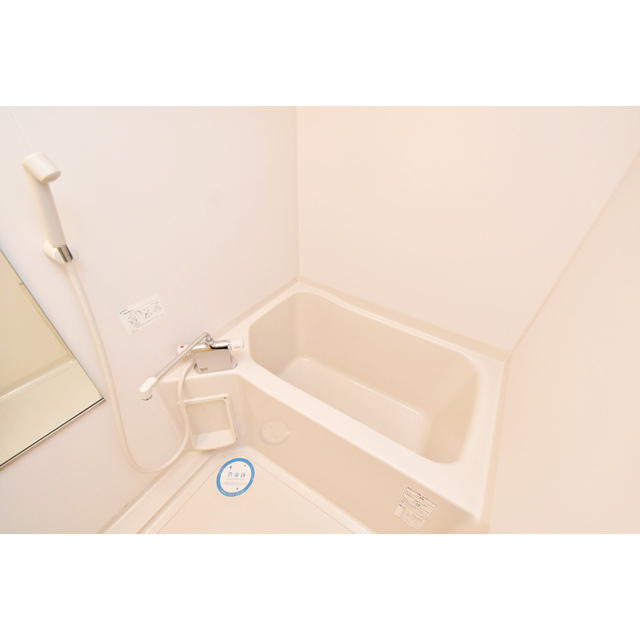 バス・シャワールーム　日々の暮らしに欠かせないお風呂です