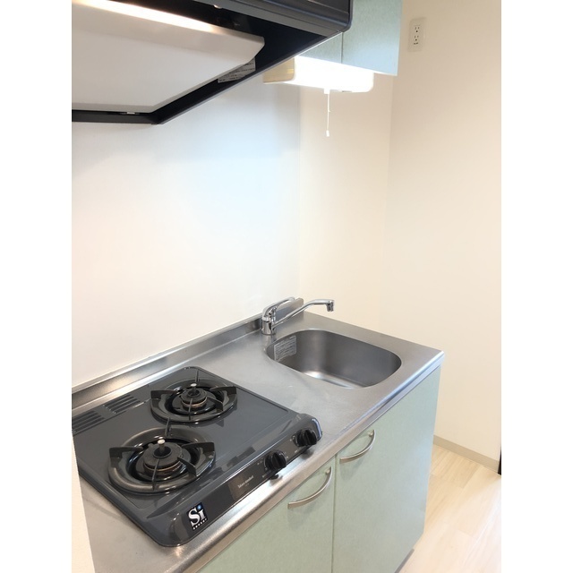 キッチン　２口ガスコンロ付き