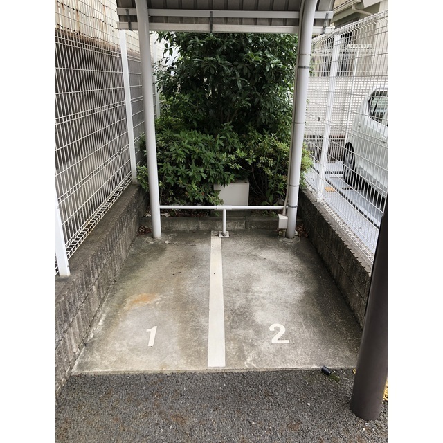 その他　バイク置き場