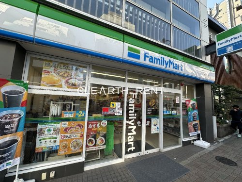 コンビニ　ファミリーマート 神楽坂店（コンビニ）まで100m