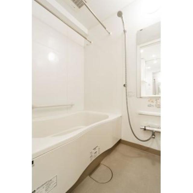 バス・シャワールーム　※写真は同タイプ住戸です。