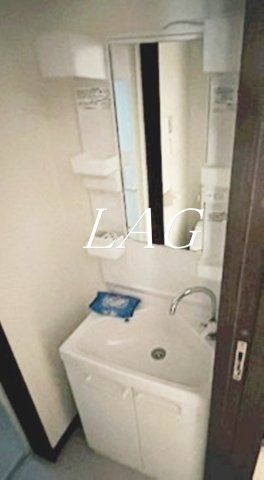 洗面設備　洗面台です。