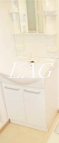 洗面設備　洗面台です。