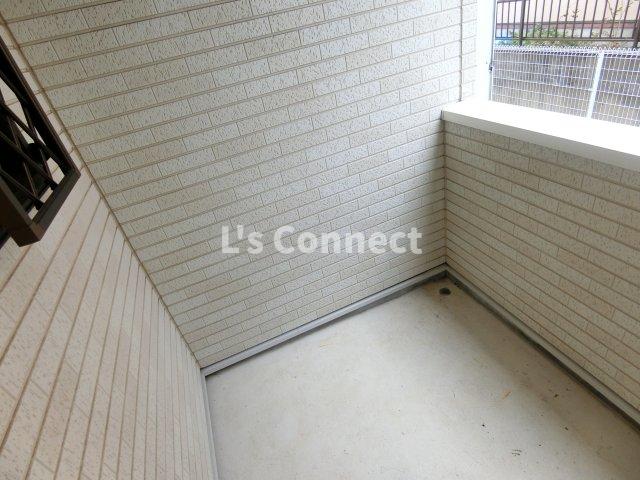 バルコニー　晴れた日には洗濯物もたくさん干せます。