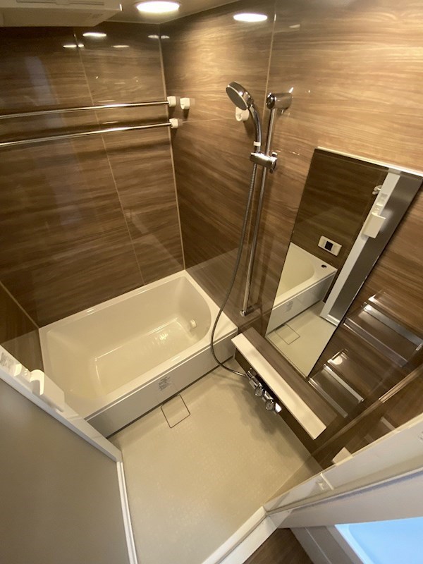 バス・シャワールーム