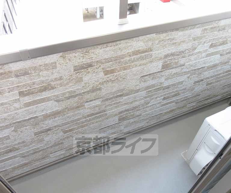 バルコニー　洗濯物などが沢山干せます・