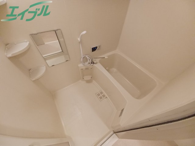 バス・シャワールーム　別部屋参考写真です