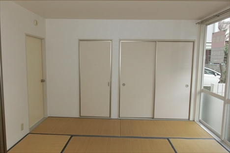 居室・リビング　反転間取りのサンプル画像