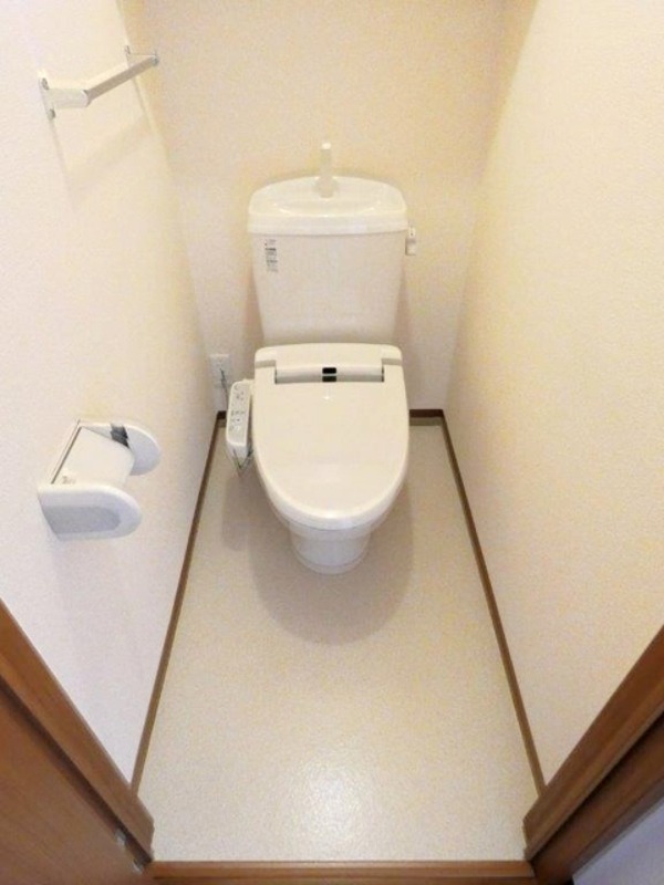 トイレ　図面と現状に相違がある場合には現状を優先