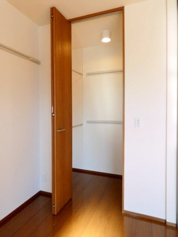 収納　図面と現状に相違がある場合には現状を優先