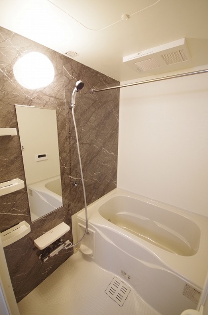 バス・シャワールーム　※類似室内