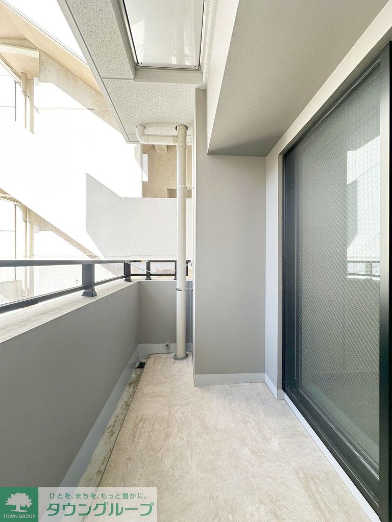 バルコニー　バルコニー