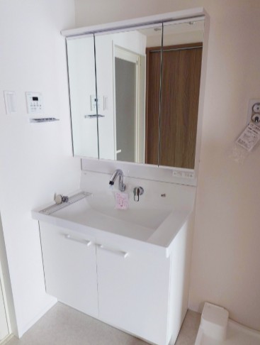 洗面設備　独立洗面台