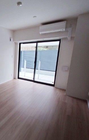 居室・リビング　お部屋の感じは