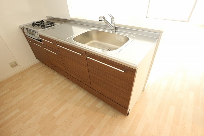 キッチン　※同タイプ参考画像