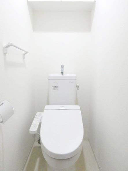 トイレ　★温水洗浄便座★