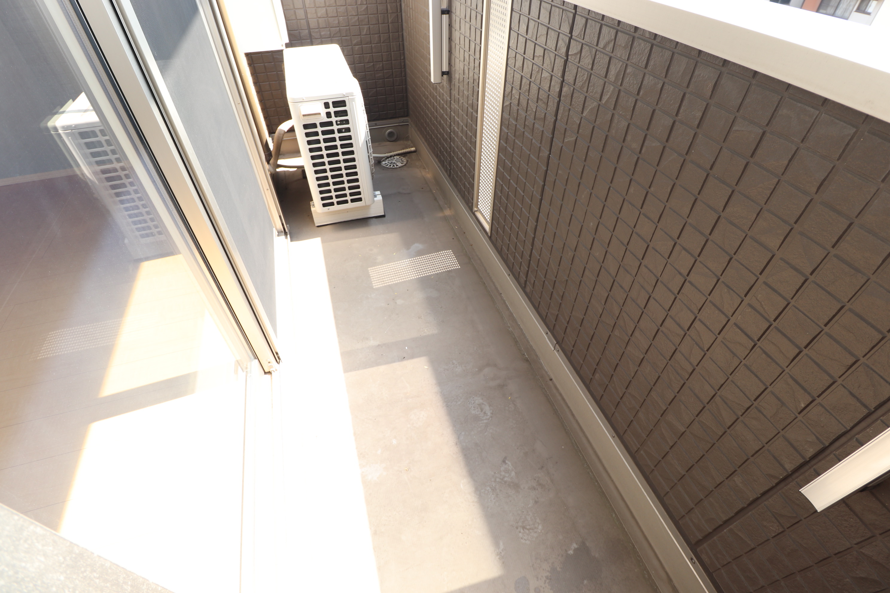 バルコニー　日当たりの良いバルコニー♪