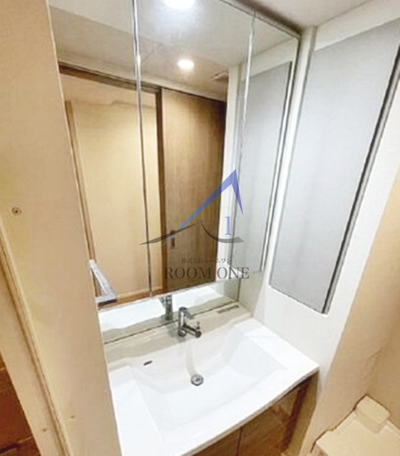 洗面設備　洗面台です。