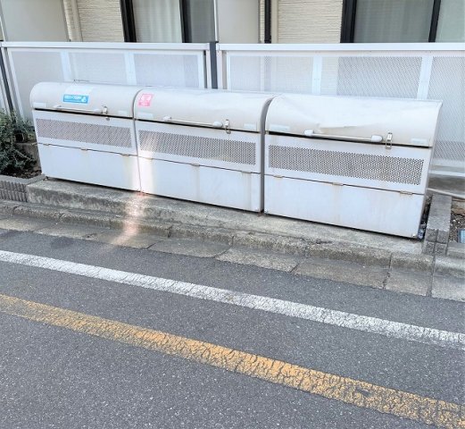 その他　専用ゴミ置き場