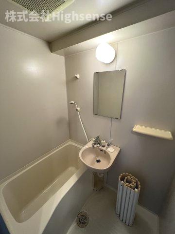 バス・シャワールーム　ゆったり過ごせるお風呂です