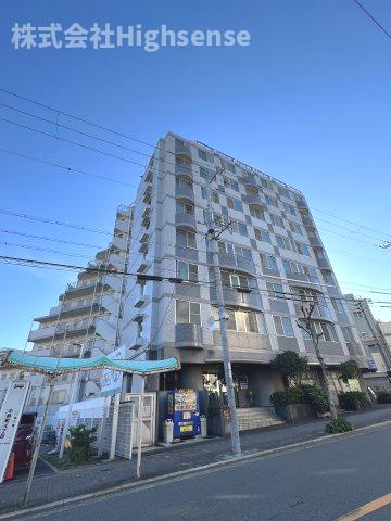 建物外観　落ち着いた雰囲気の外観です