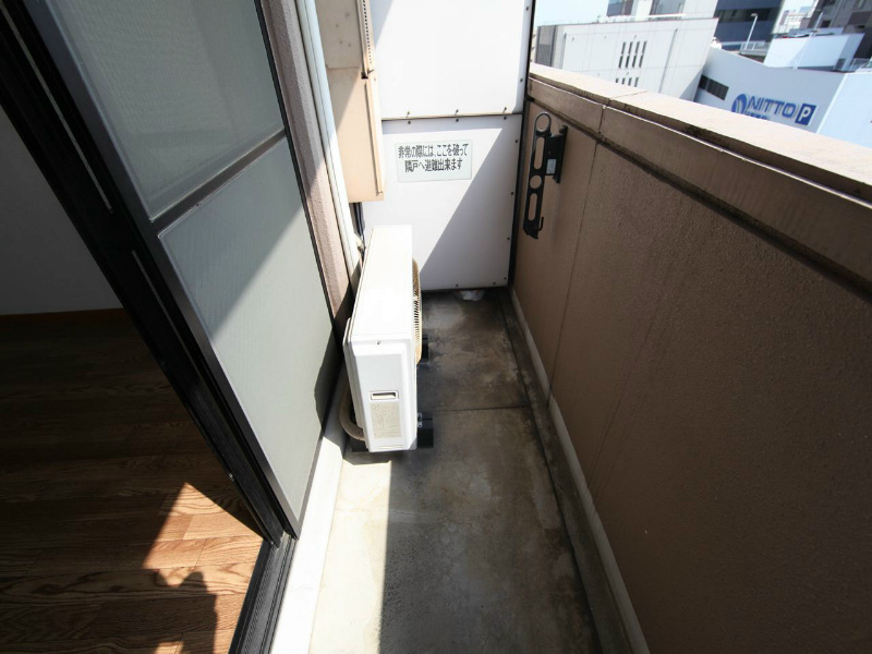 バルコニー　バルコニー