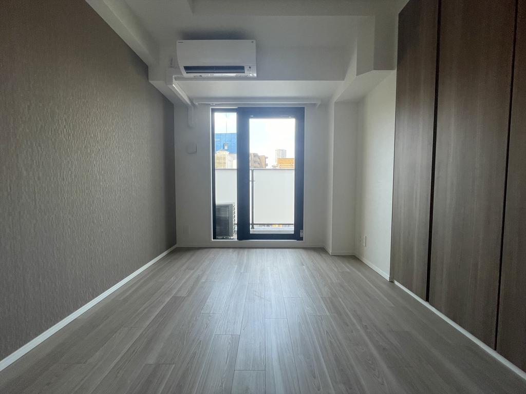 居室・リビング　同マンション別部屋