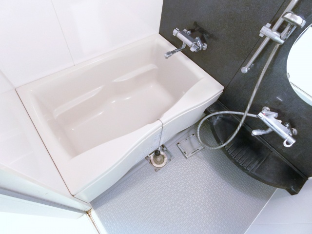 バス・シャワールーム　浴室乾燥機付バスルーム